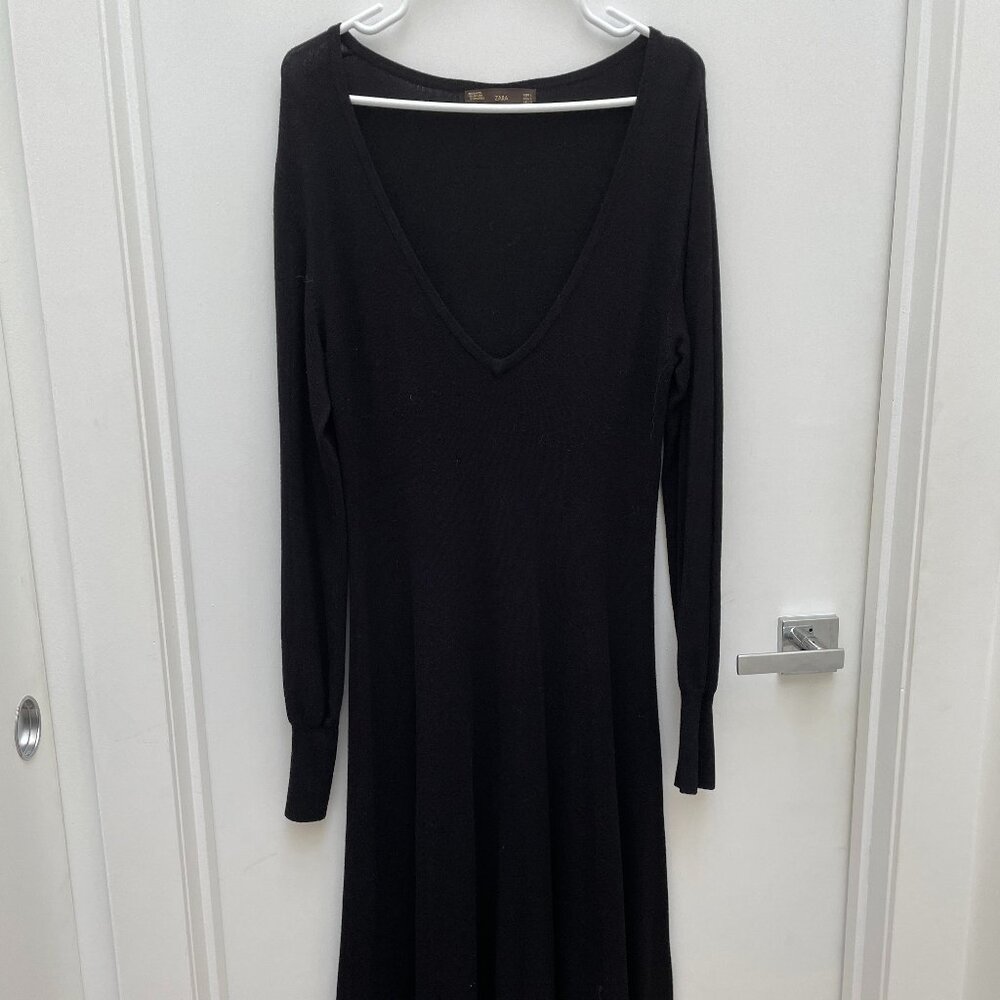 Long knitwear black dress